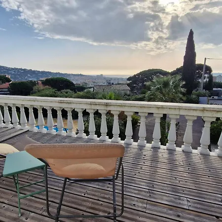Vila 5 Pieces Avec Piscine Privee Et Climatisation A Sainte-maxime, Proche Commodites - Fr-1-780-65 *