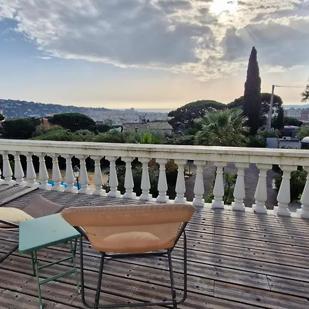 Vila 5 Pieces Avec Piscine Privee Et Climatisation A Sainte-maxime, Proche Commodites - Fr-1-780-65 Sainte-Maxime