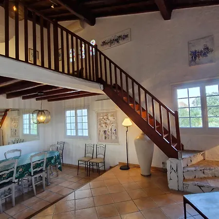 5 Pieces Avec Piscine Privee Et Climatisation A Sainte-maxime, Proche Commodites - Fr-1-780-65 Vila Sainte-Maxime
