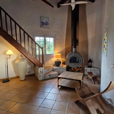 5 Pieces Avec Piscine Privee Et Climatisation A Sainte-maxime, Proche Commodites - Fr-1-780-65 Sainte-Maxime