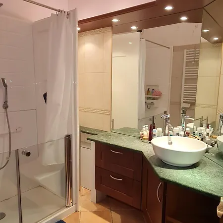 5 Pieces Avec Piscine Privee Et Climatisation A Sainte-maxime, Proche Commodites - Fr-1-780-65 *
